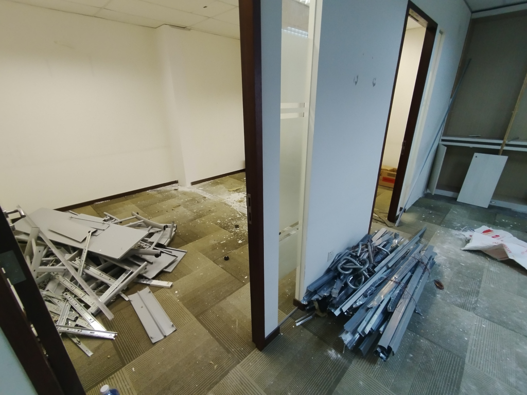 Commercial Unit Reinstatement and Reconfiguration at Wcega Tower project photo 4